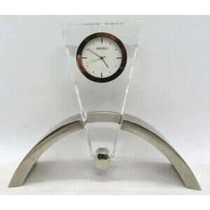 1970s Seiko QHG008S Ribbed Glass Contemporary Desk Clock